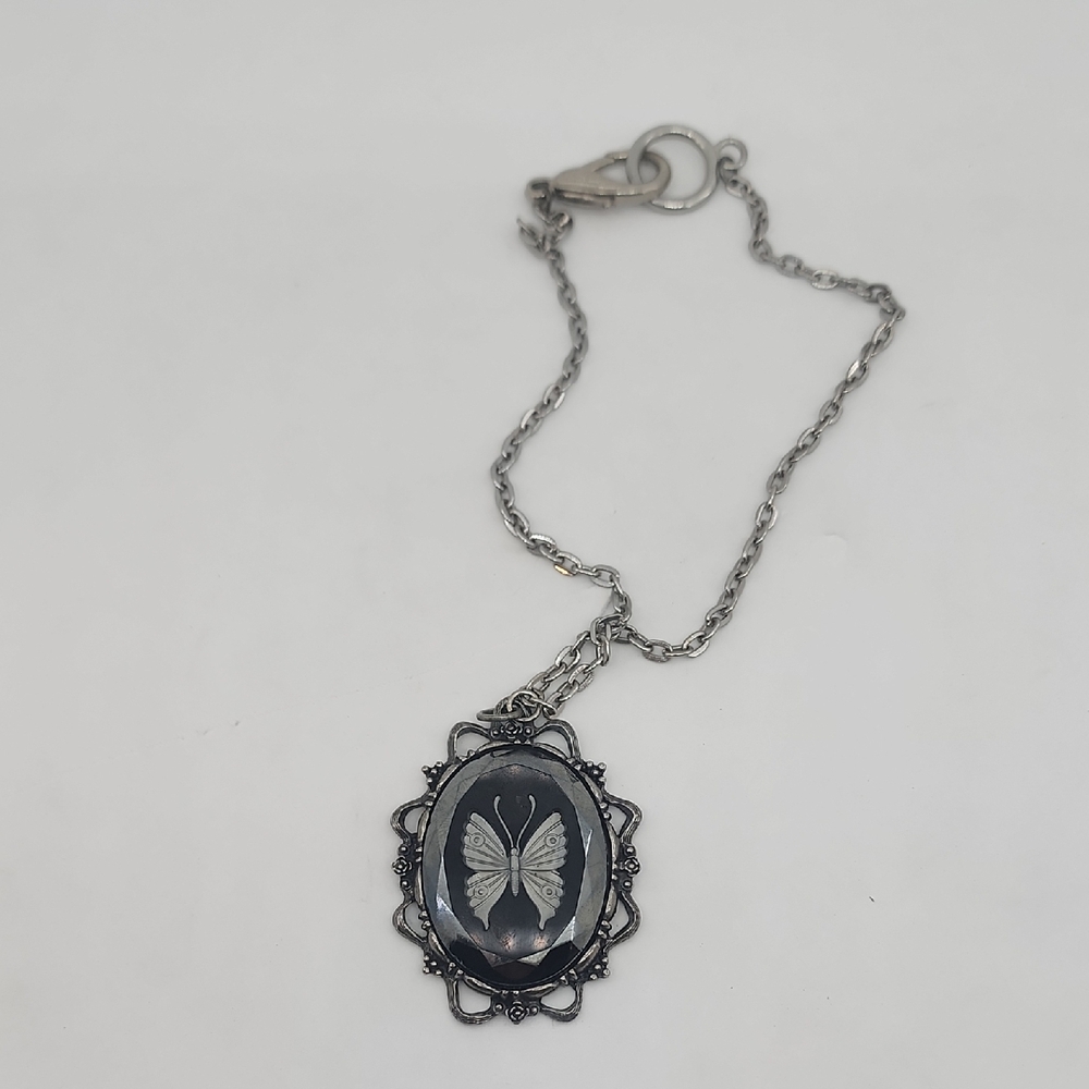 GASOLINE GLAMOIR Elegant Silver Butterfly CAMEO Necklace
